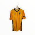 nike football shirt yellow and black finland