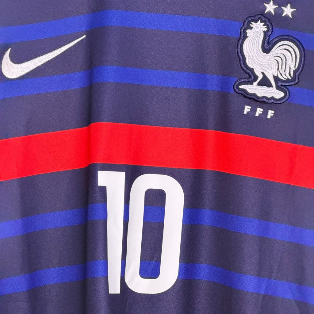 nike france logo number 10