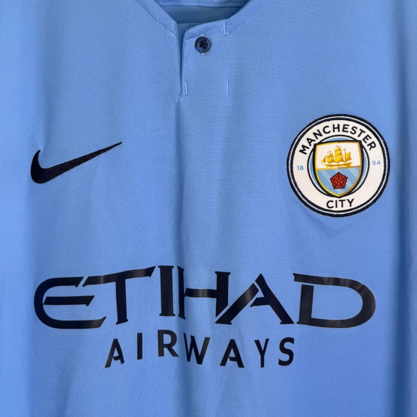 nike manchester city etihad