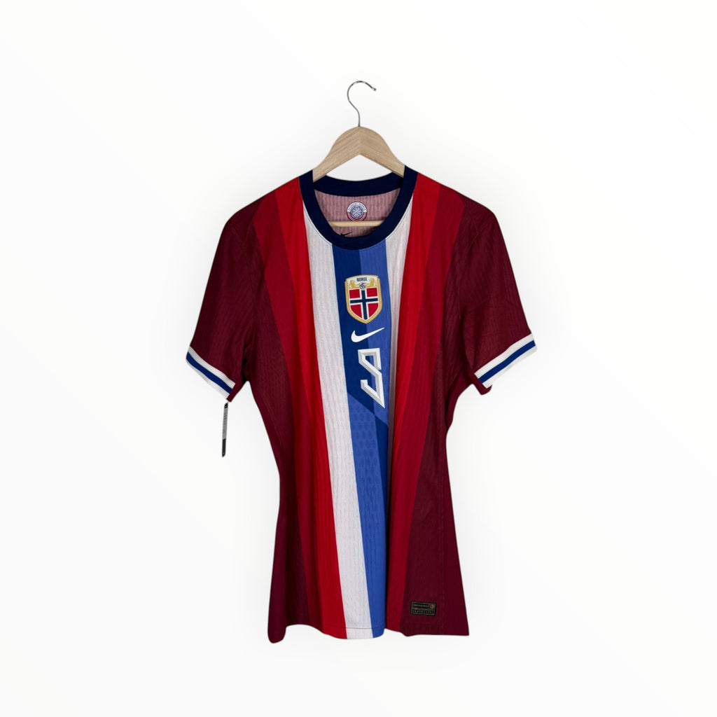norway football shirt 2024 nike player edition