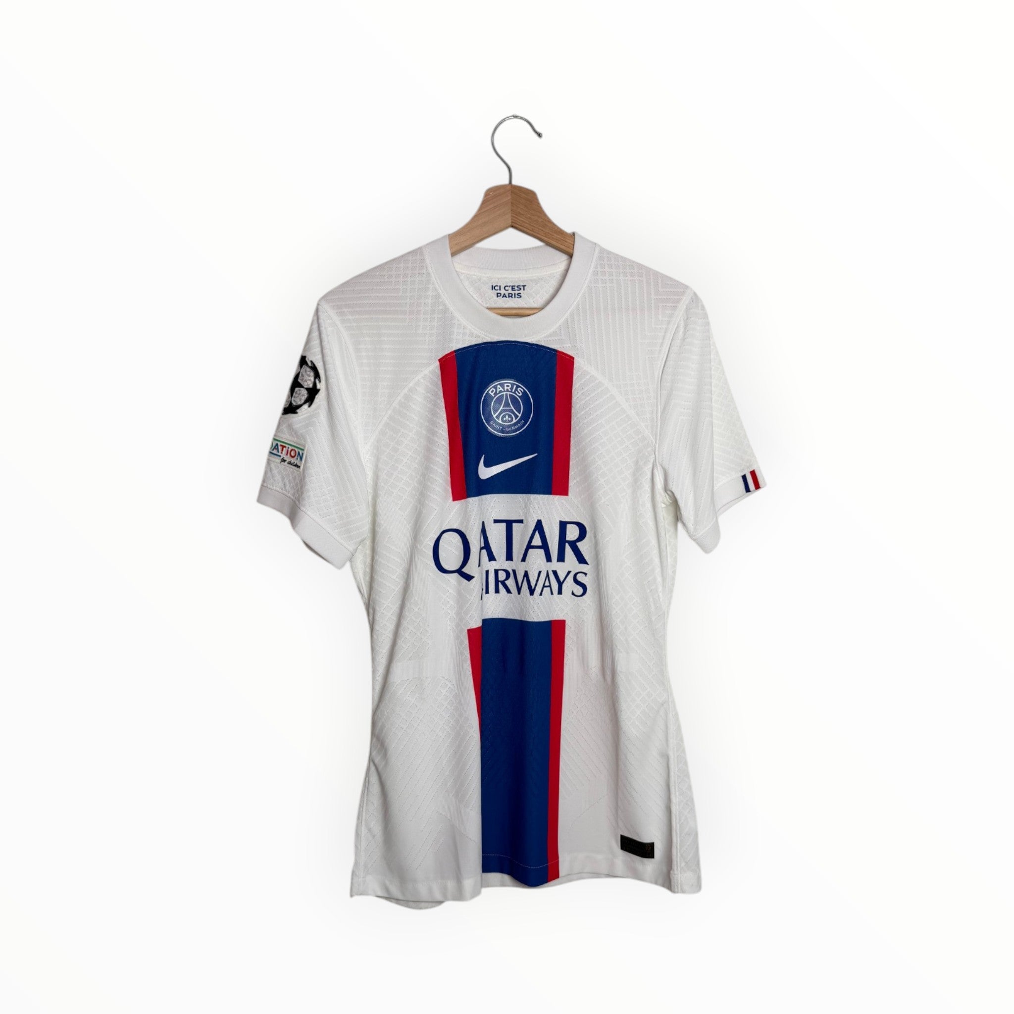 psg white and blue football shirt nike