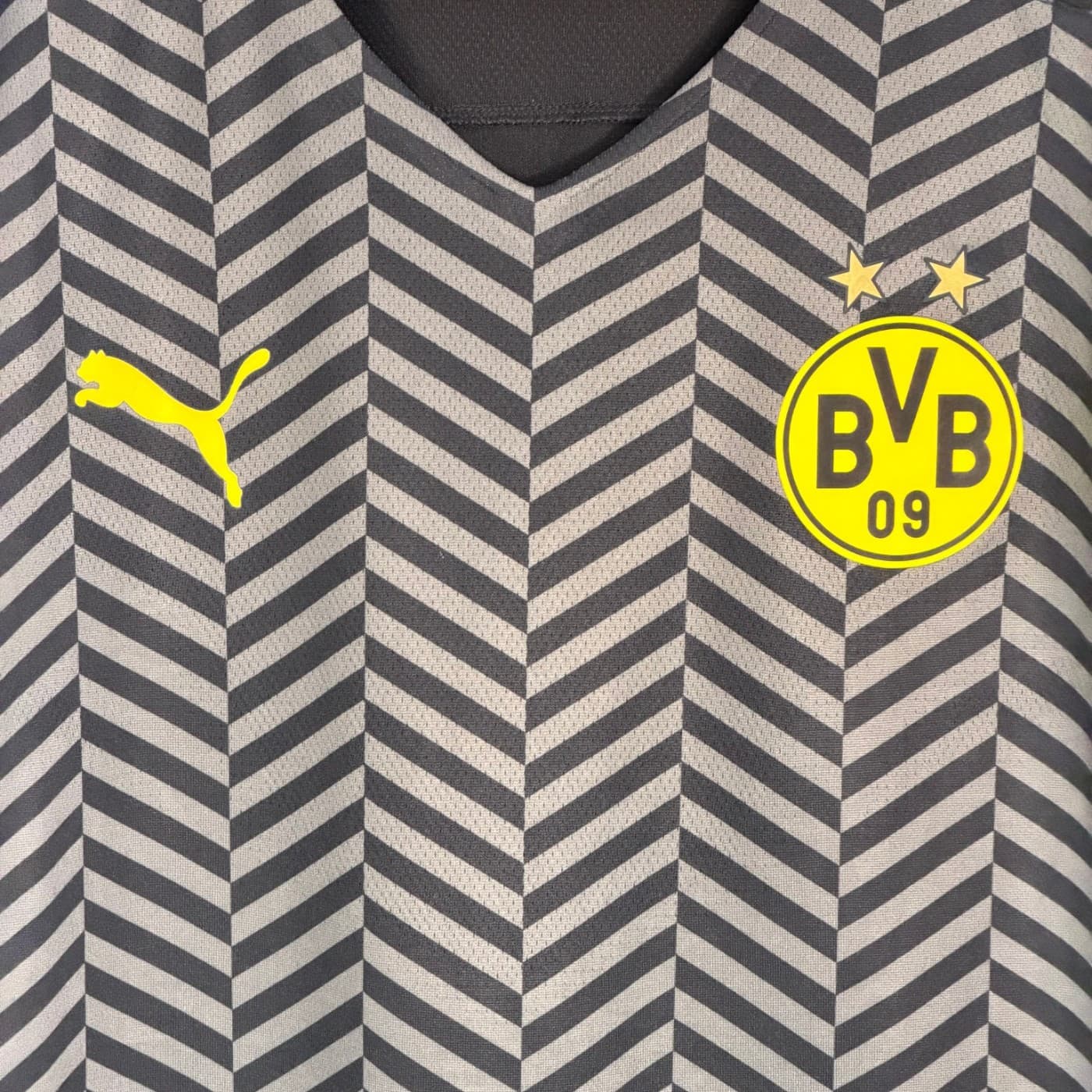 puma bvb 09 grey and black