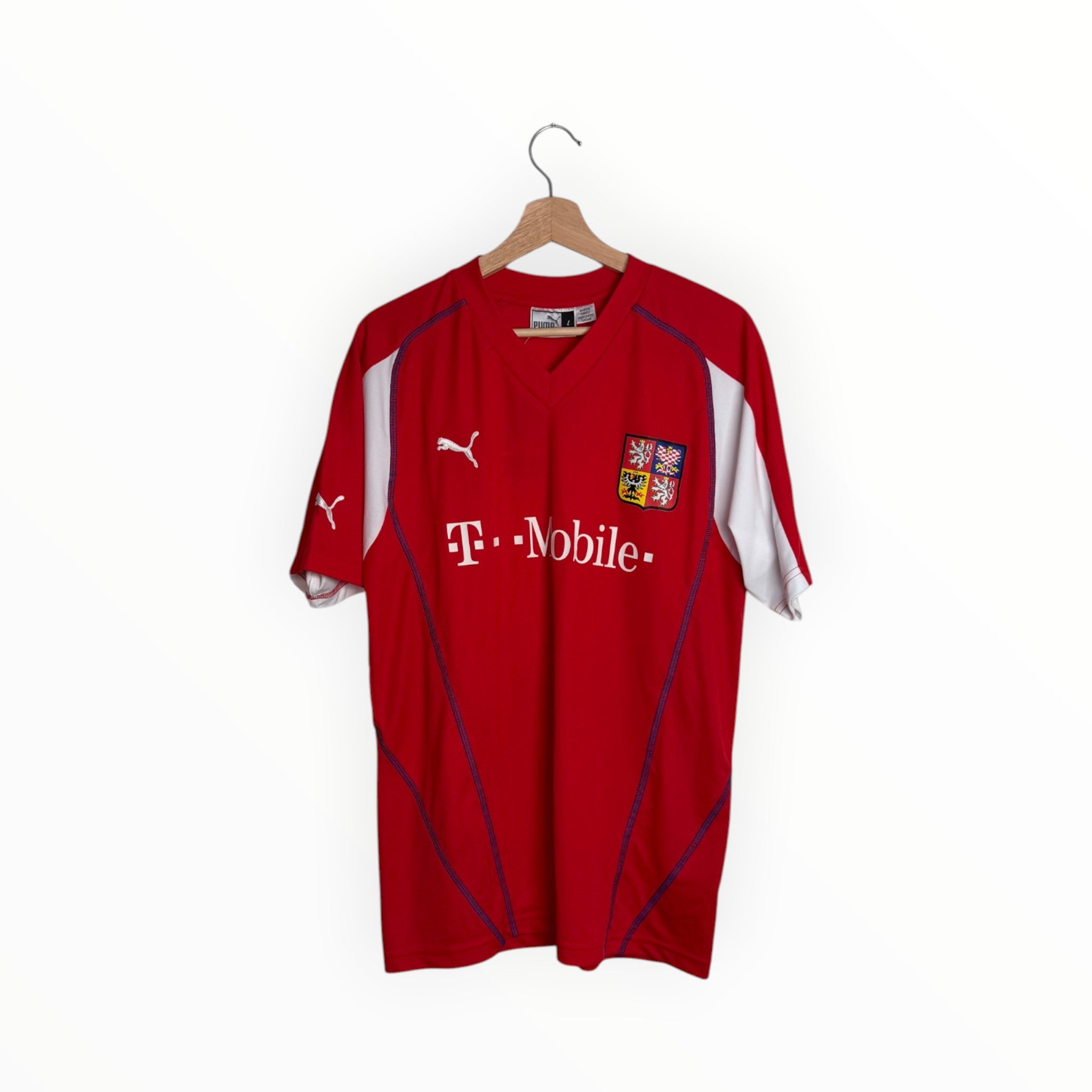 puma football shirt red czech republic