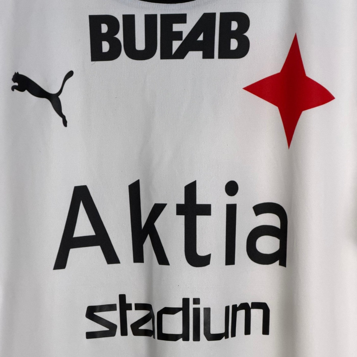 puma red star aktia white and black