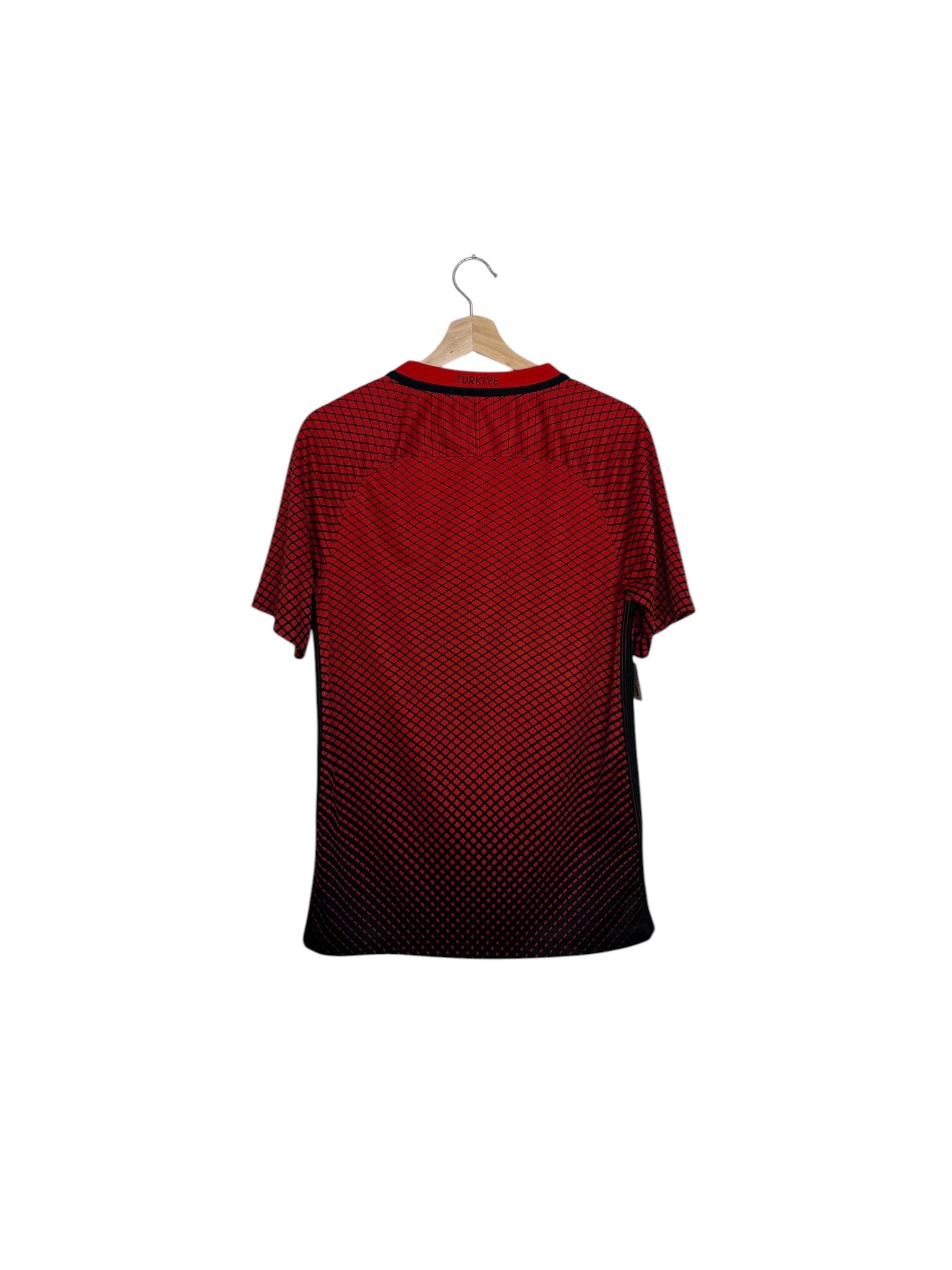 red and black football jersey turkey