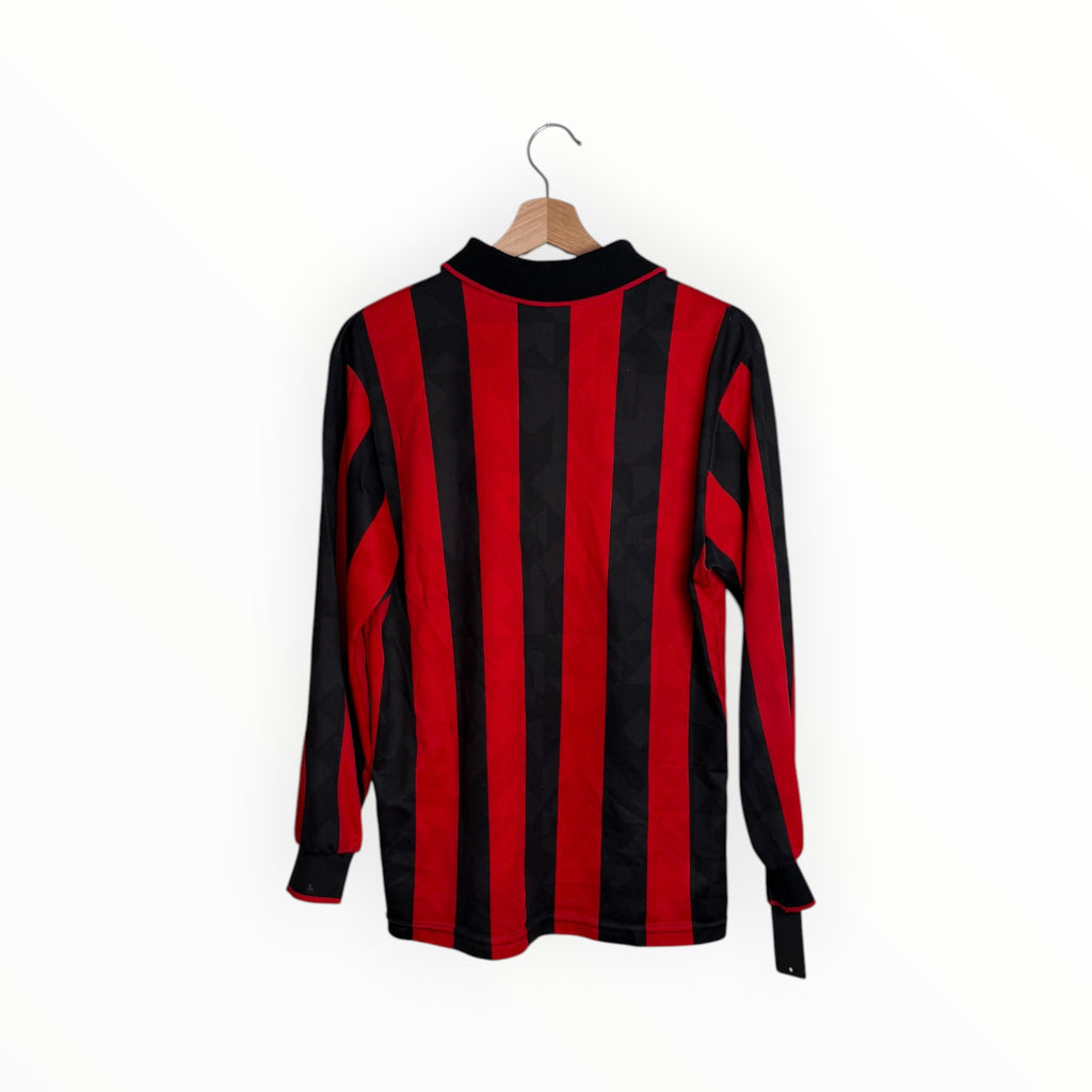 red and black stripes ac milan football shirt long sleeve