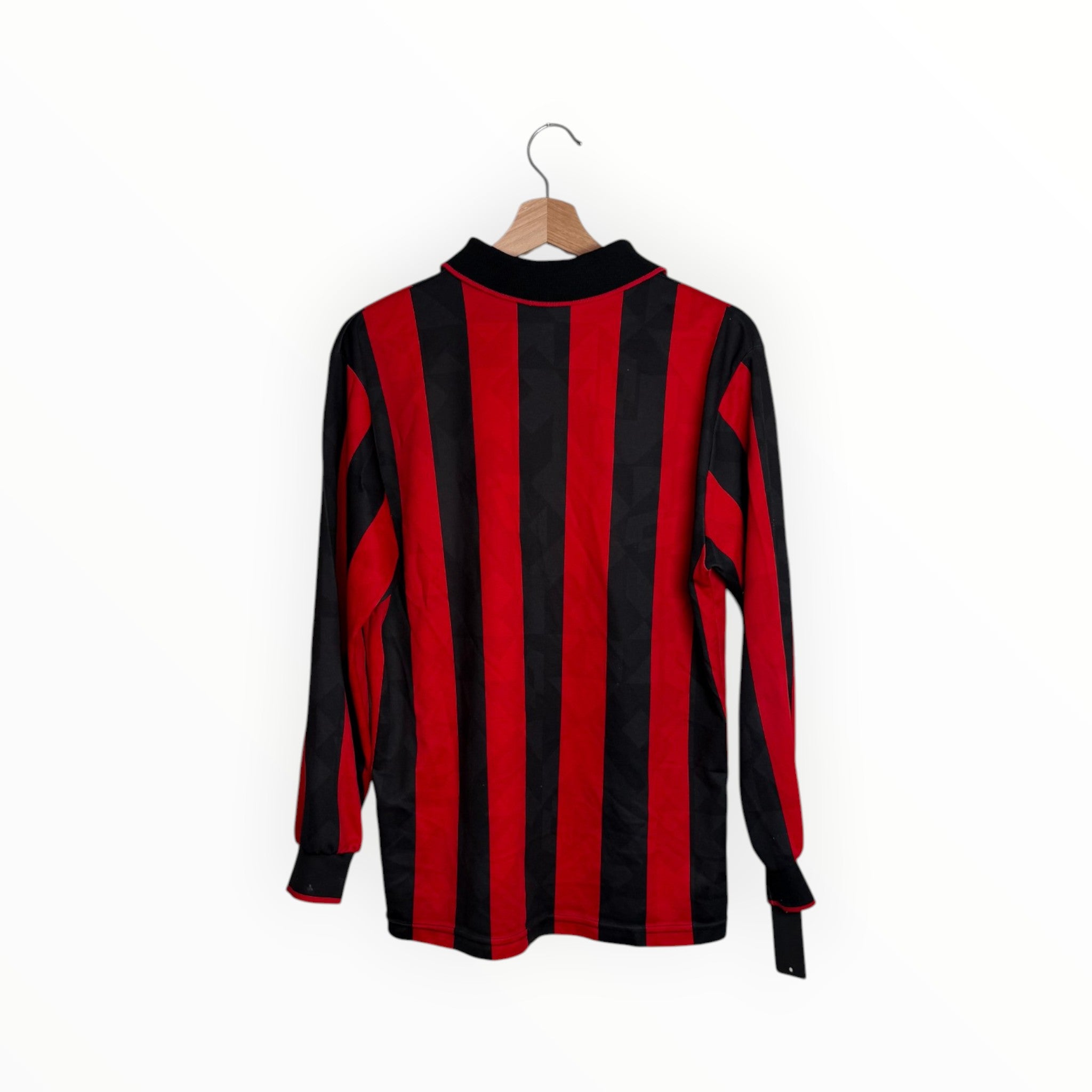 red and black stripes ac milan football shirt long sleeve