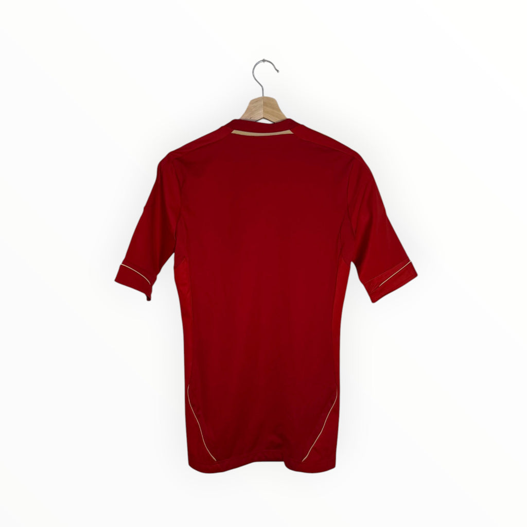 red and gold football jersey bayern