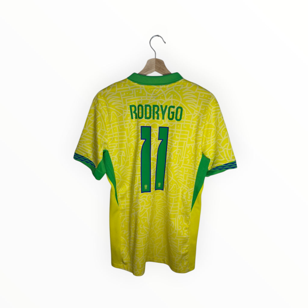 rodrygo football shirt yellow and green