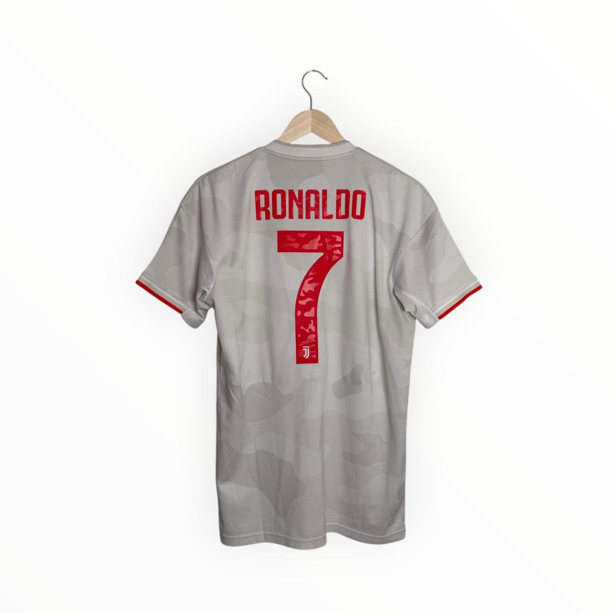 ronaldo football shirt grey and red
