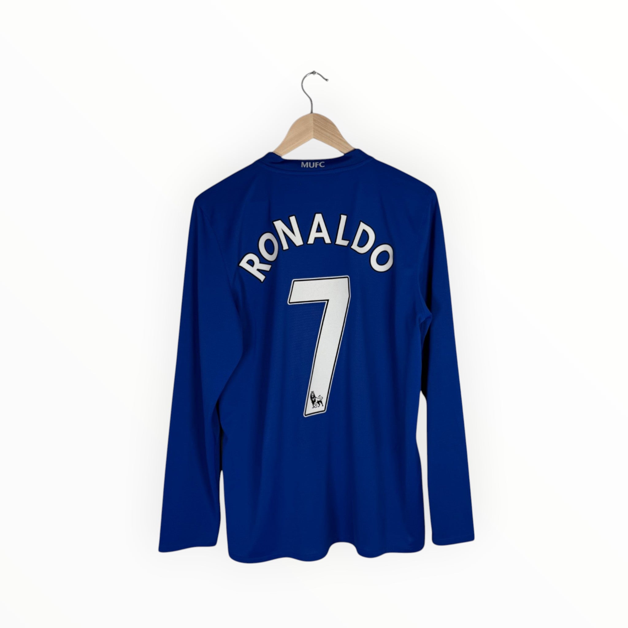 ronaldo football shirt long sleeve Ronaldo manchester united