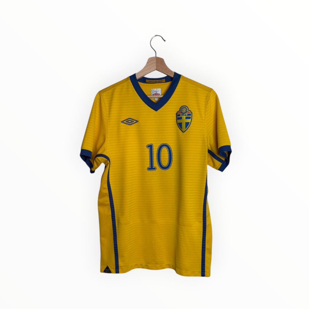 sweden football kit umbro yellow and blue