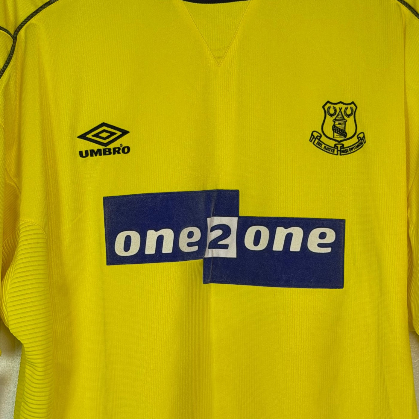 umbro everton logo one 2 one