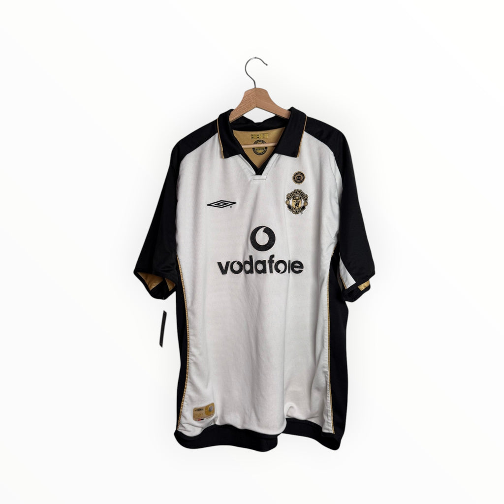 umbro football shirt manchester united black and white vodafone