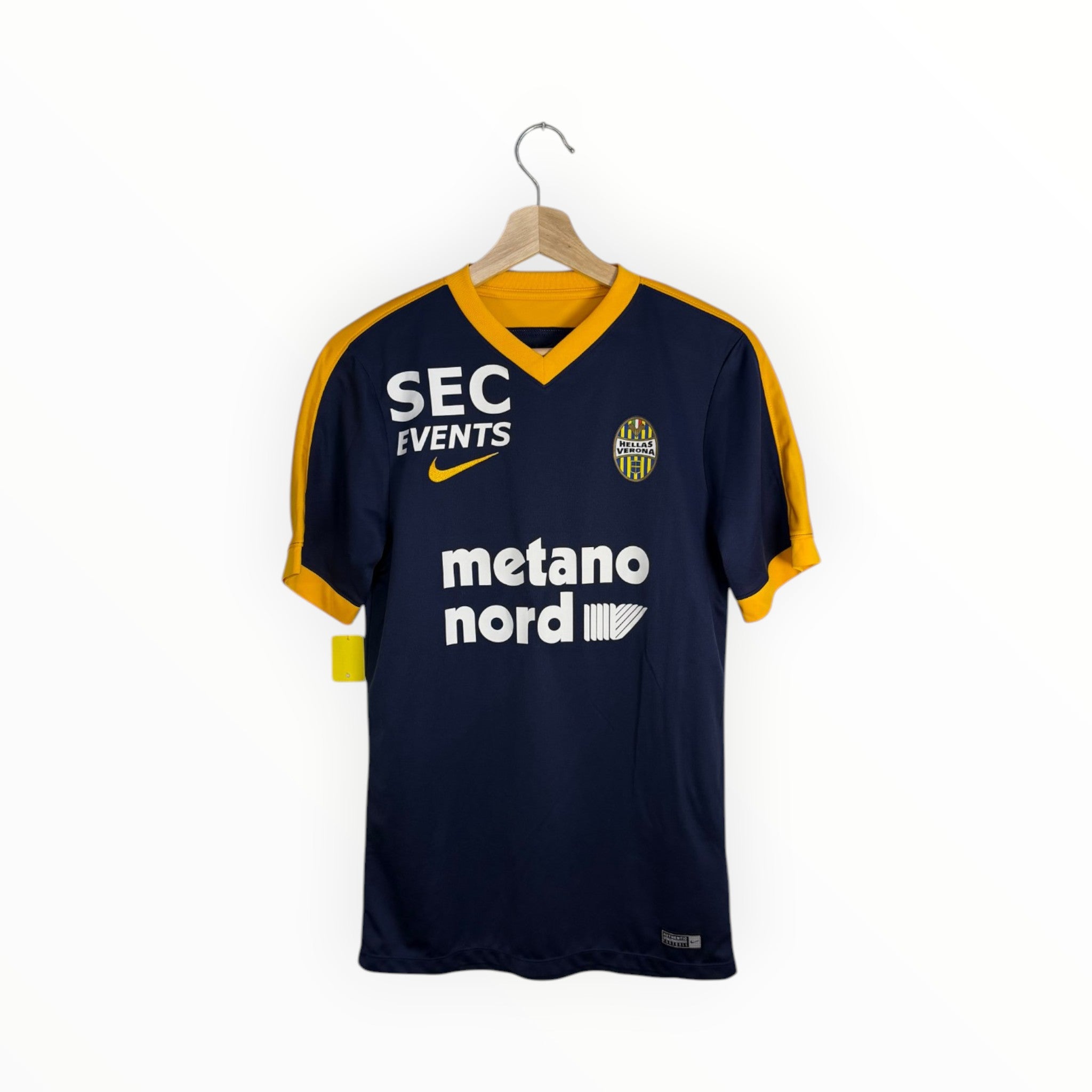 verona nike yellow and navy jersey