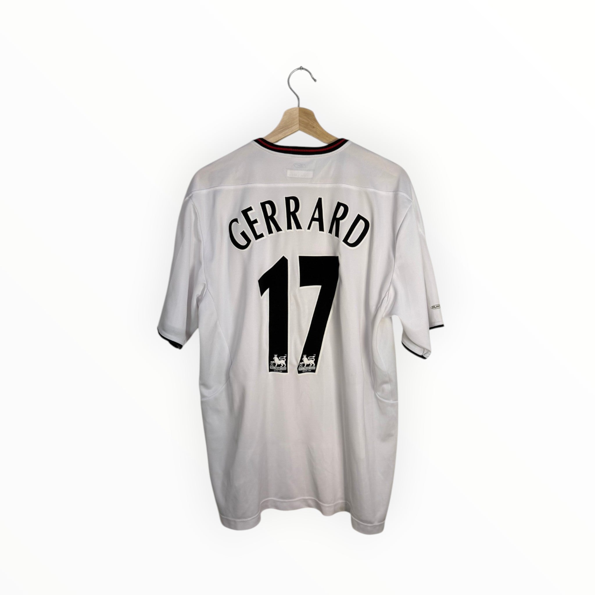 white and black jersey liverpool gerrard number 17