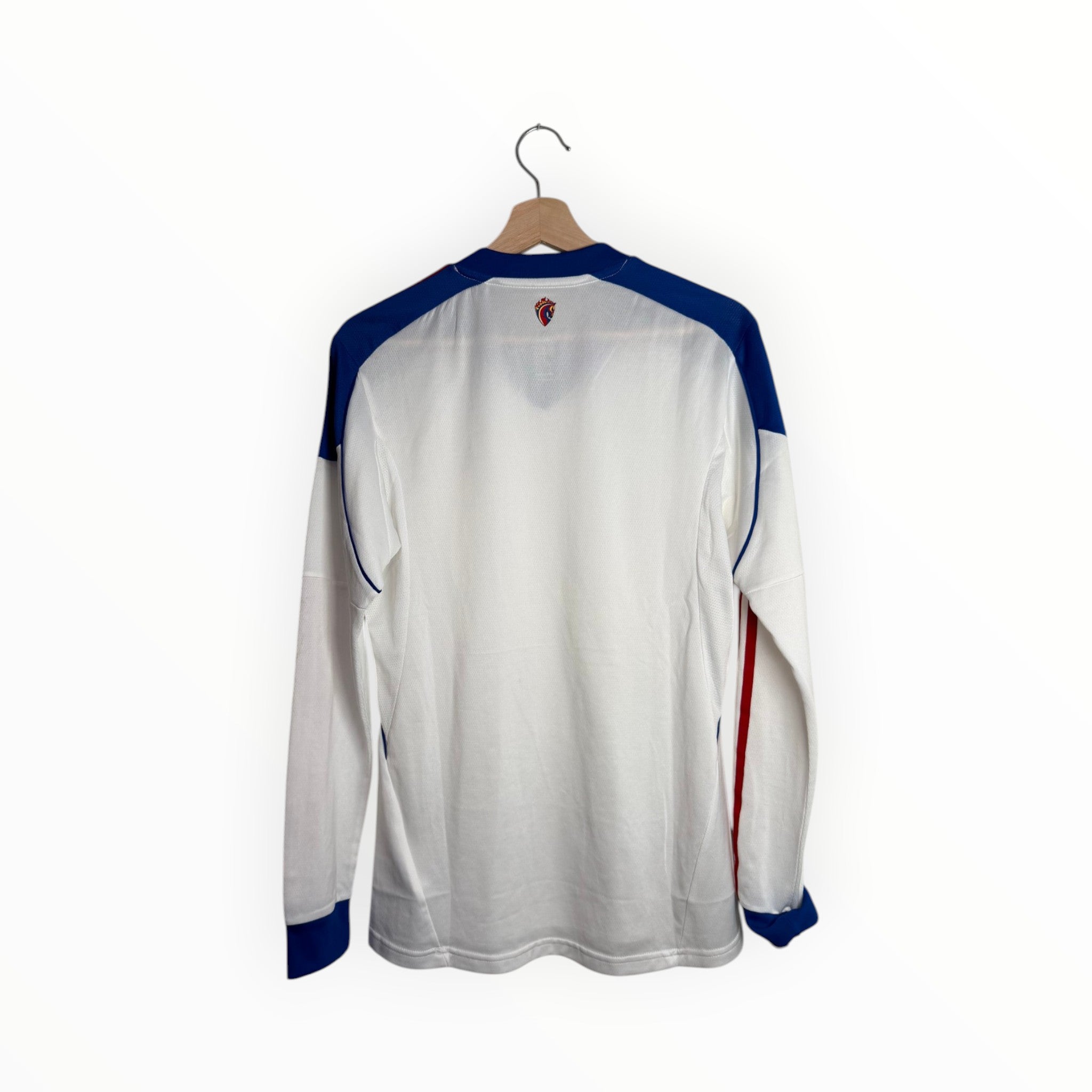 white jersey cska
